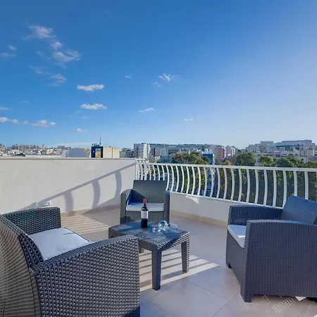 Centric And Modern Penthouse Close To Amenities Мсида Экстерьер фото