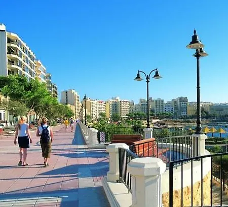 Centric And Modern Penthouse Close To Amenities Мсида Экстерьер фото